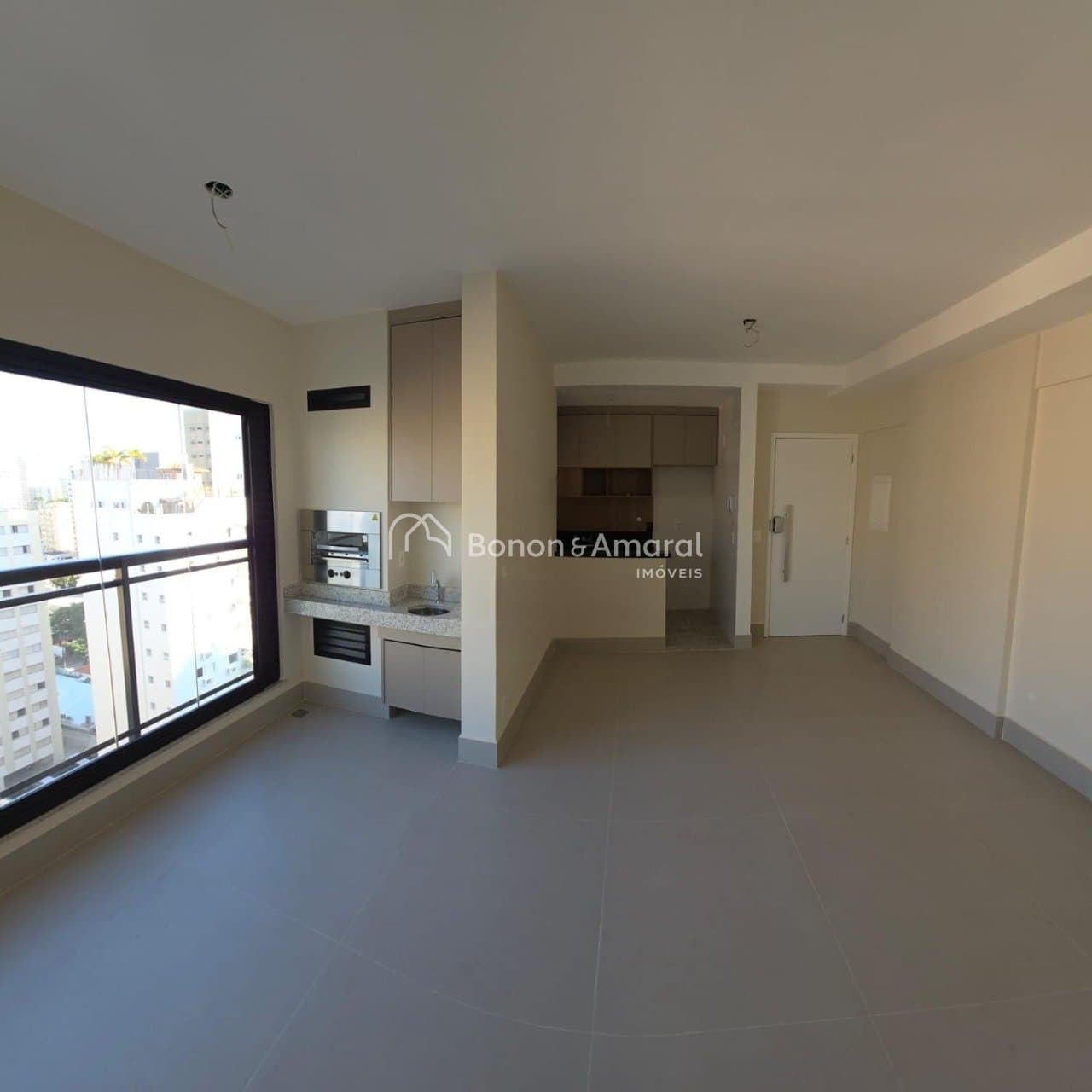 Apartamento à Venda - Cambuí em Campinas / SP