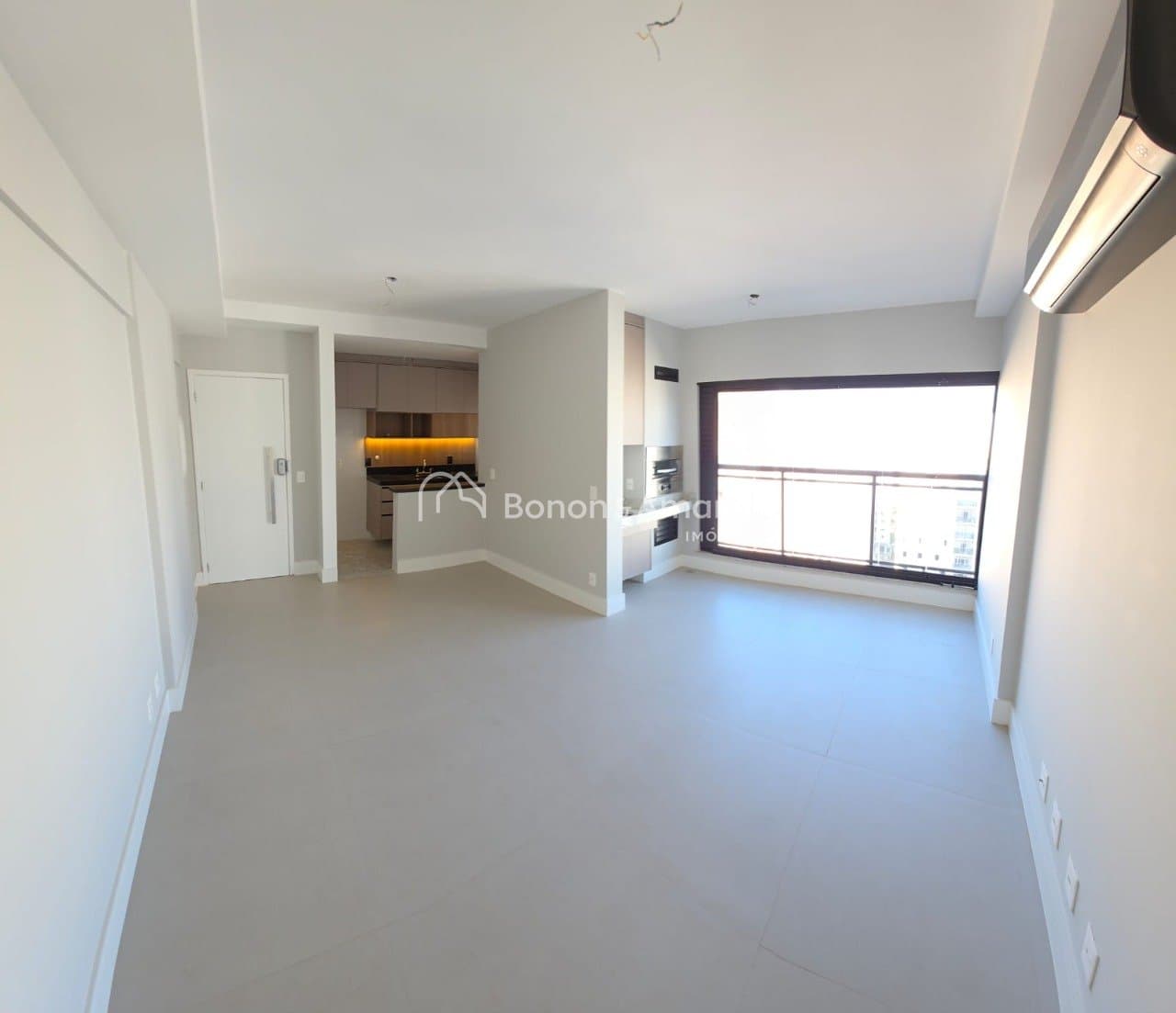 Apartamento à Venda - Cambuí em Campinas / SP