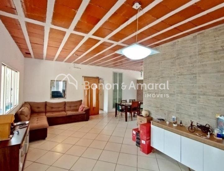 Casa em Condomínio à Venda - Chácaras Alpina em Valinhos / SP