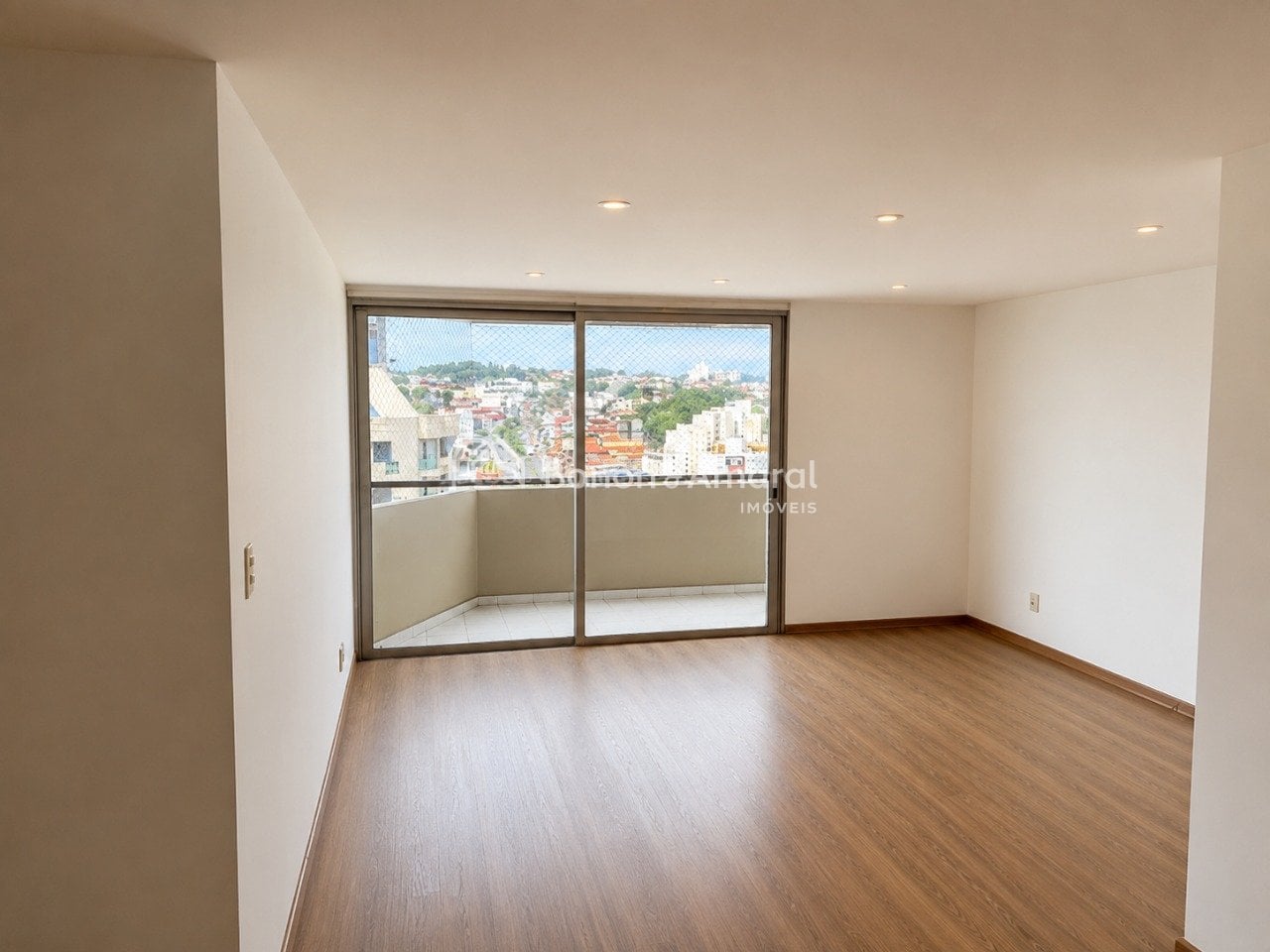 Apartamento à Venda - Nova Campinas em Campinas / SP