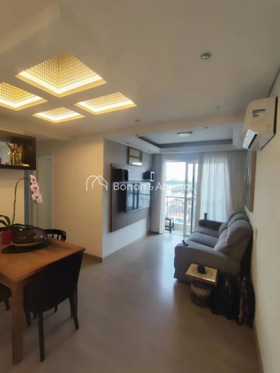 Apartamento à Venda - Vila Nova em Campinas / SP