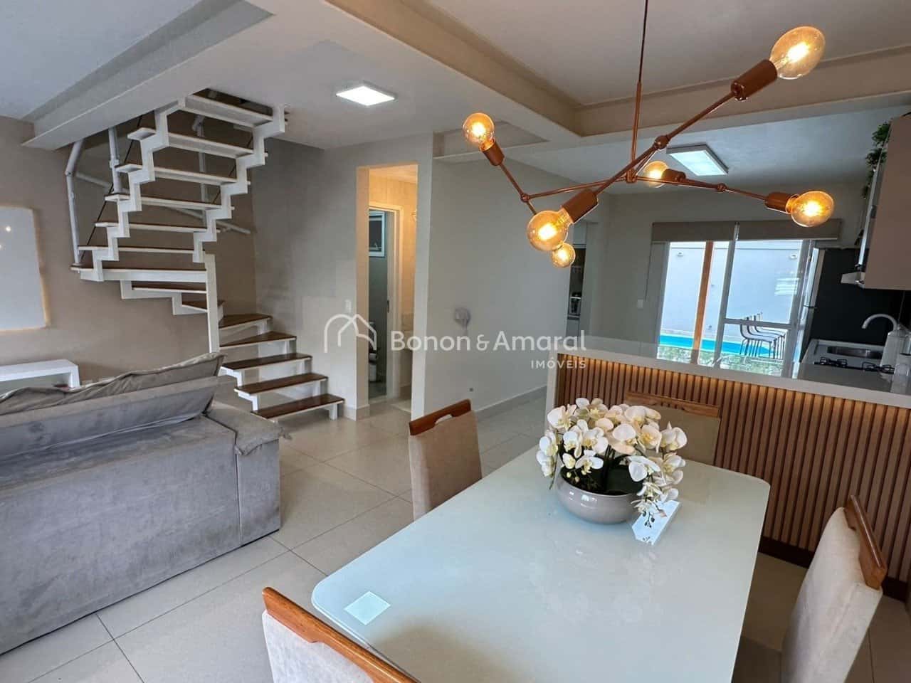 Casa em Condomínio à Venda - Jardim Santa Helena, Valinhos/ SP — foto principal