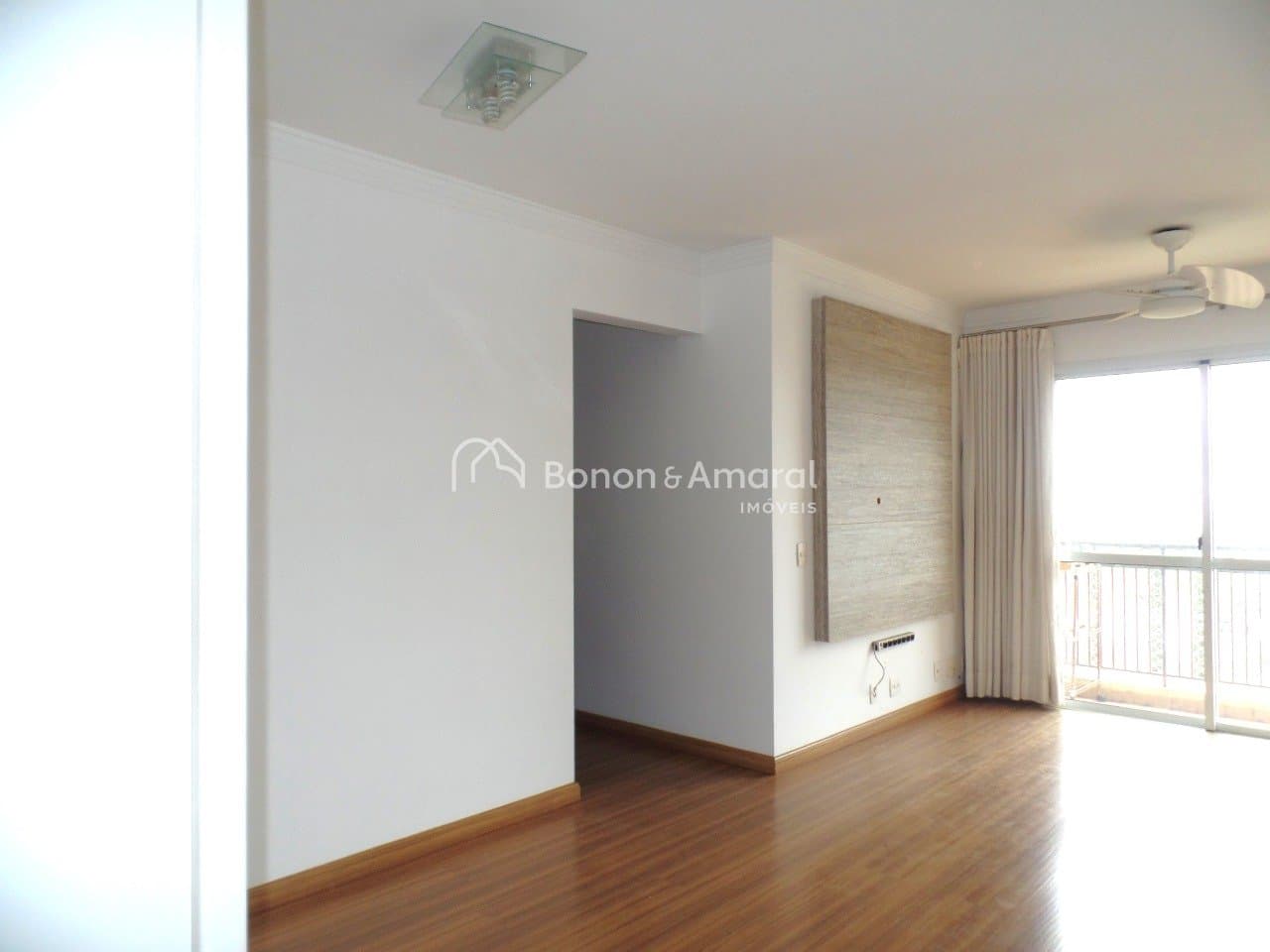 Apartamento à Venda - Jardim das Paineiras em Campinas / SP