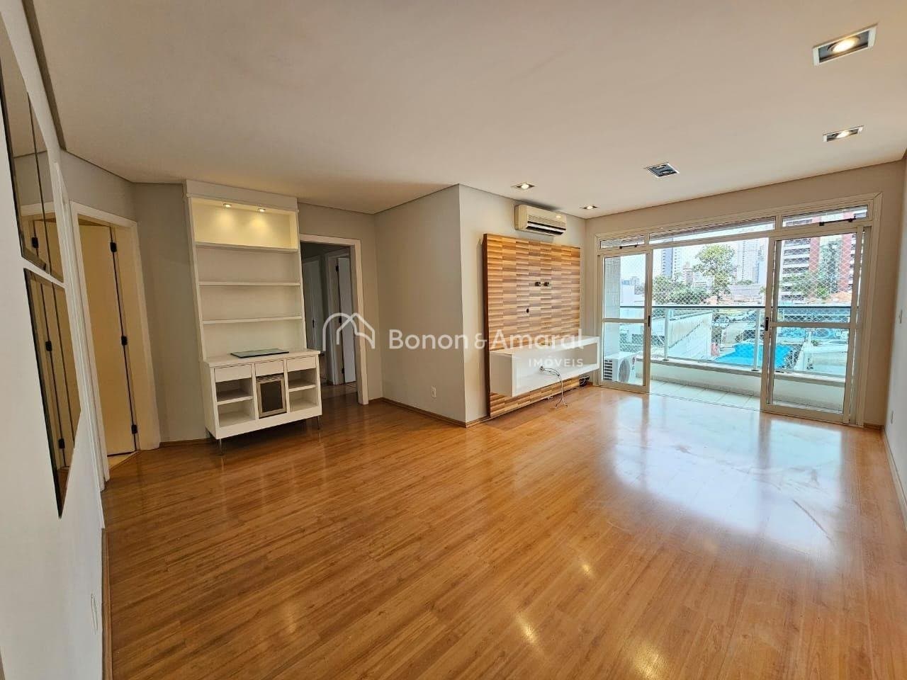 Apartamento à Venda - Cambuí em Campinas / SP