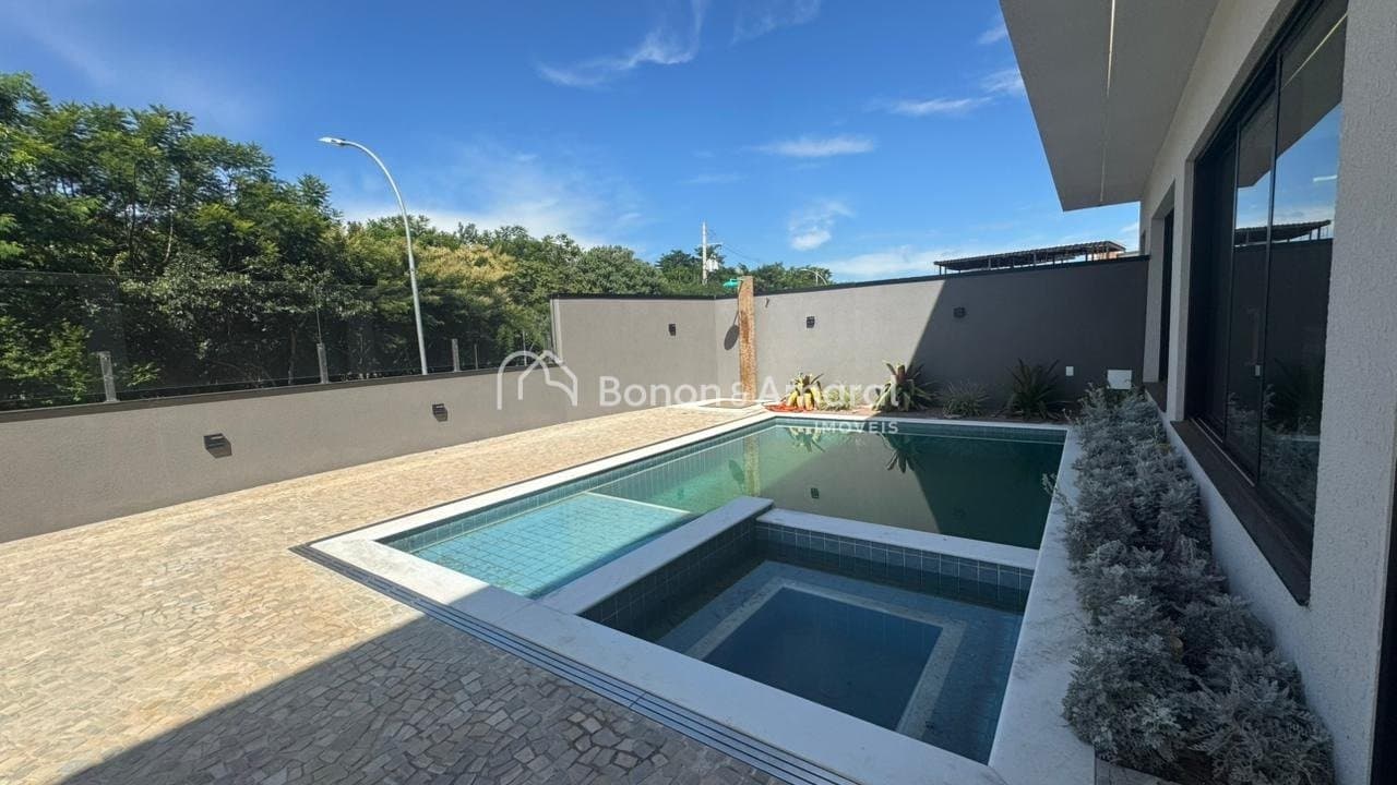 Casa em Condomínio à Venda - Parque Brasil 500 em Paulínia / SP