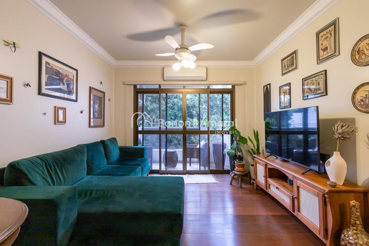 Apartamento à Venda - Cambuí em Campinas / SP