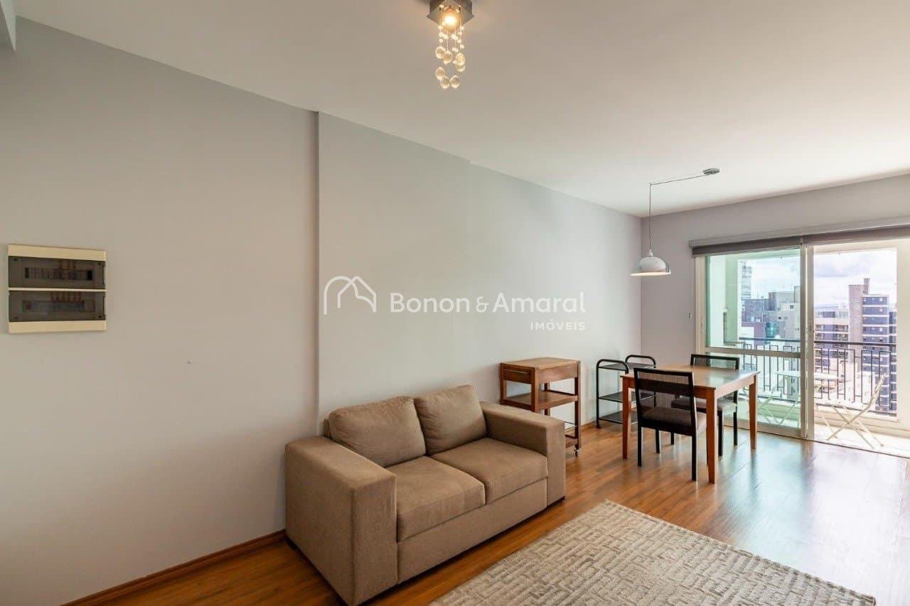Apartamento à Venda - Cambuí em Campinas / SP
