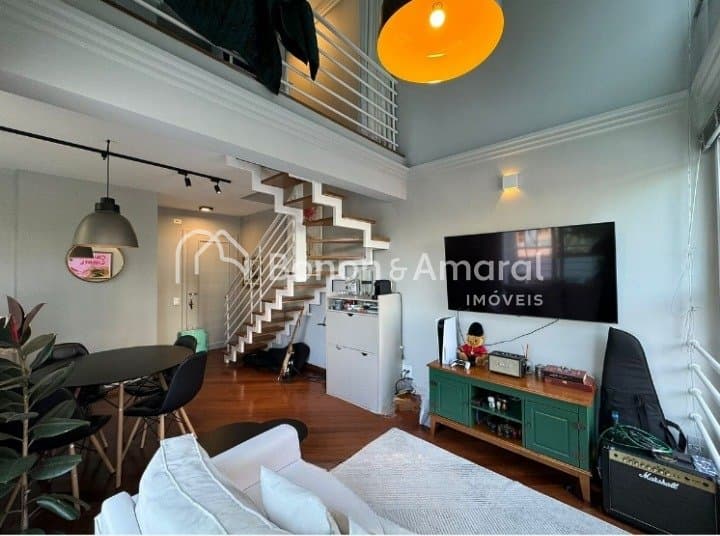 Apartamento à Venda - Cambuí em Campinas / SP