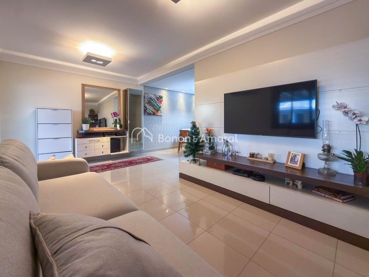 Casa em Condomínio à Venda - Mansões Santo Antônio em Campinas / SP