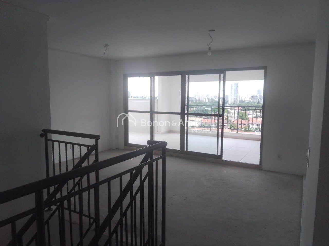 Apartamento à Venda - Jardim Itamarati em Campinas / SP