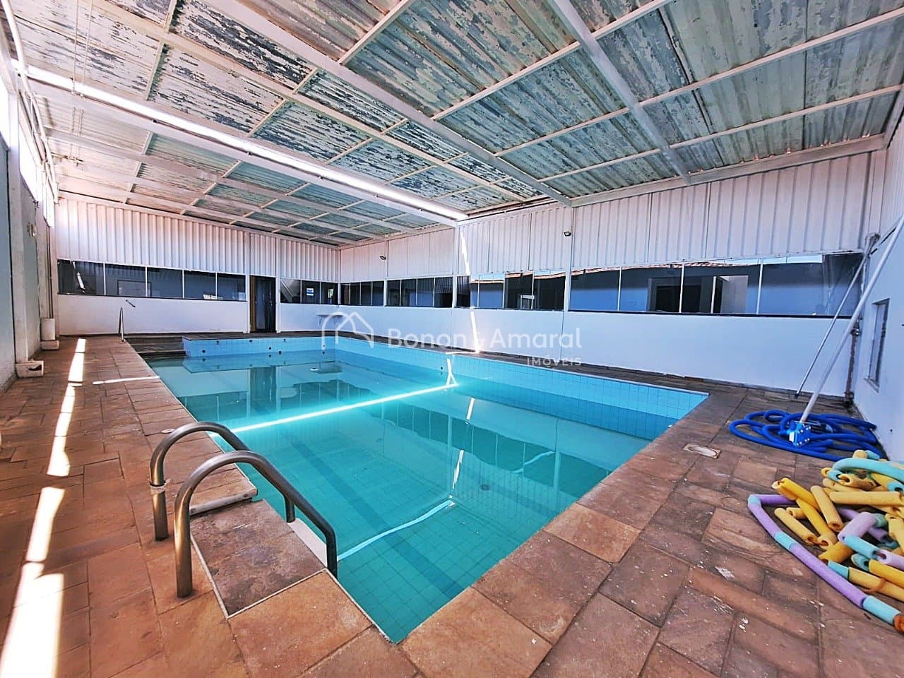 Casa comercial para Alugar - Taquaral em Campinas / SP