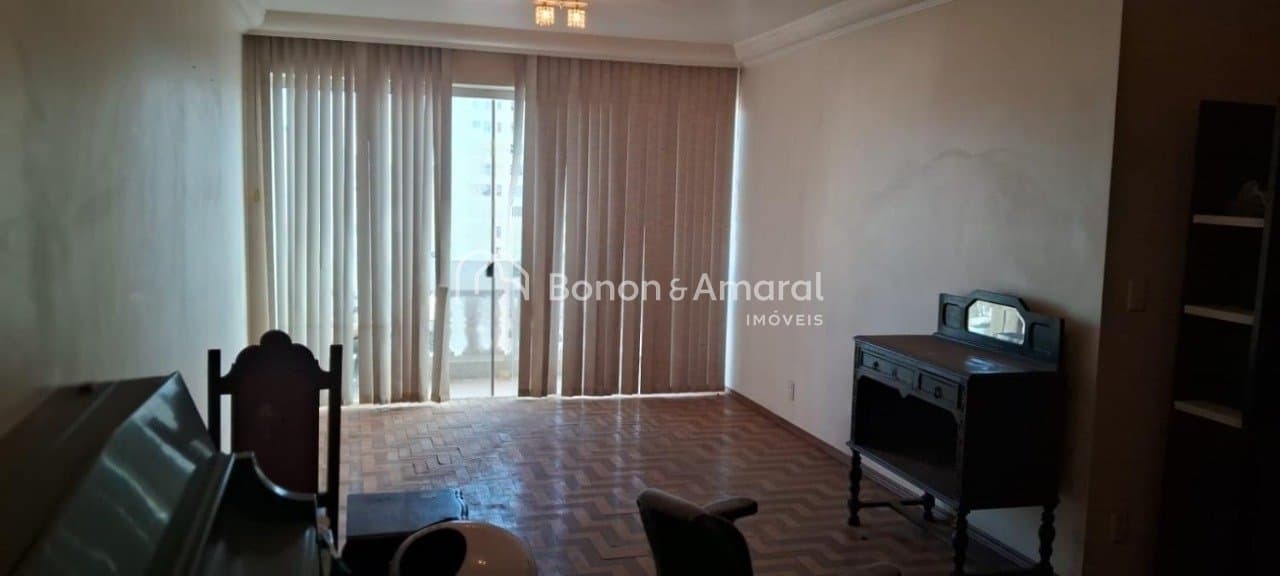 Apartamento à Venda - Centro em Campinas / SP