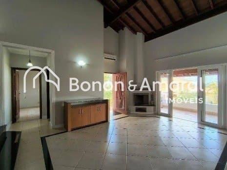 Casa em Condomínio à Venda - Pinheiro em Valinhos / SP