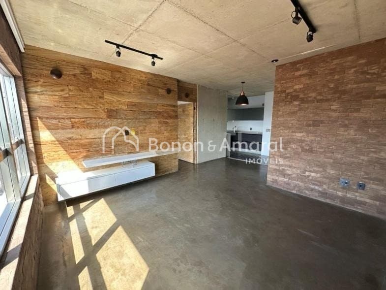 Apartamento à Venda - Cambuí em Campinas / SP