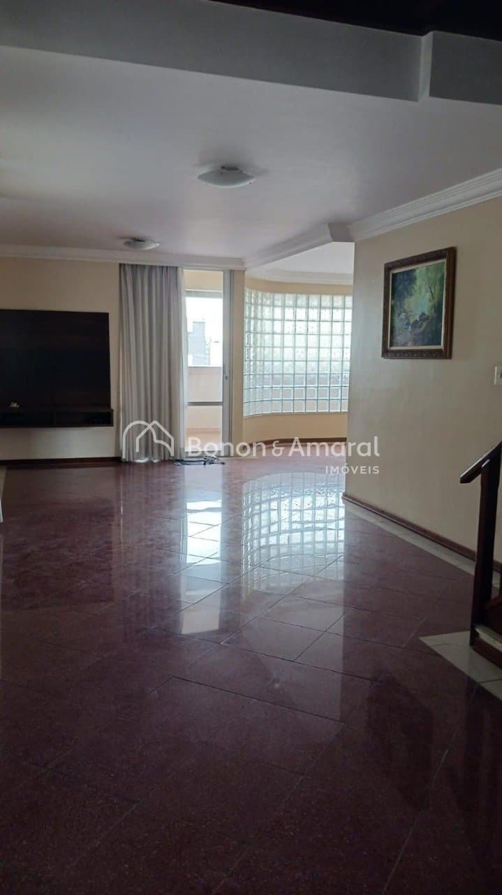 Apartamento à Venda - Centro em Campinas / SP