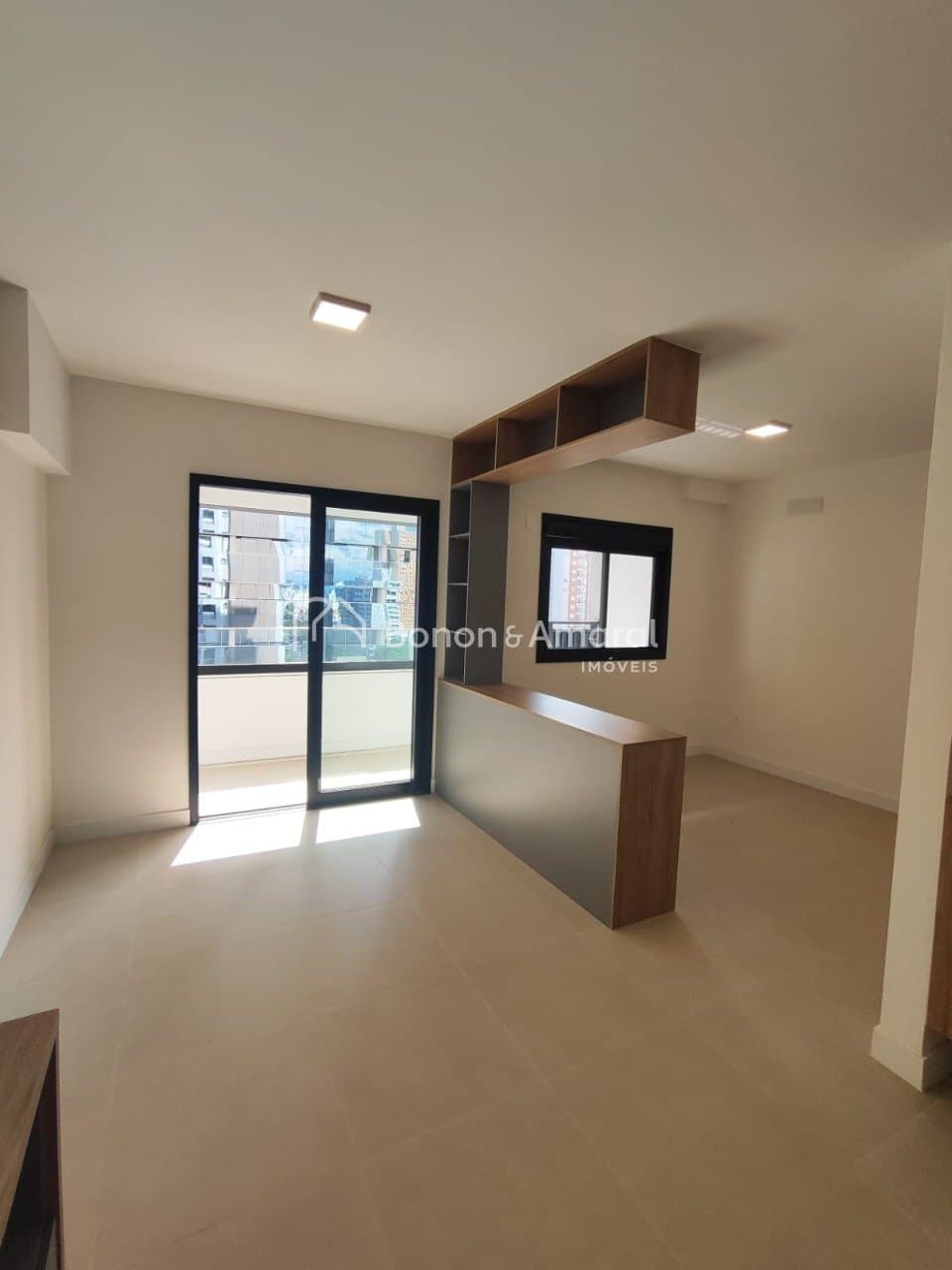 Apartamento à Venda - Vila Lídia em Campinas / SP