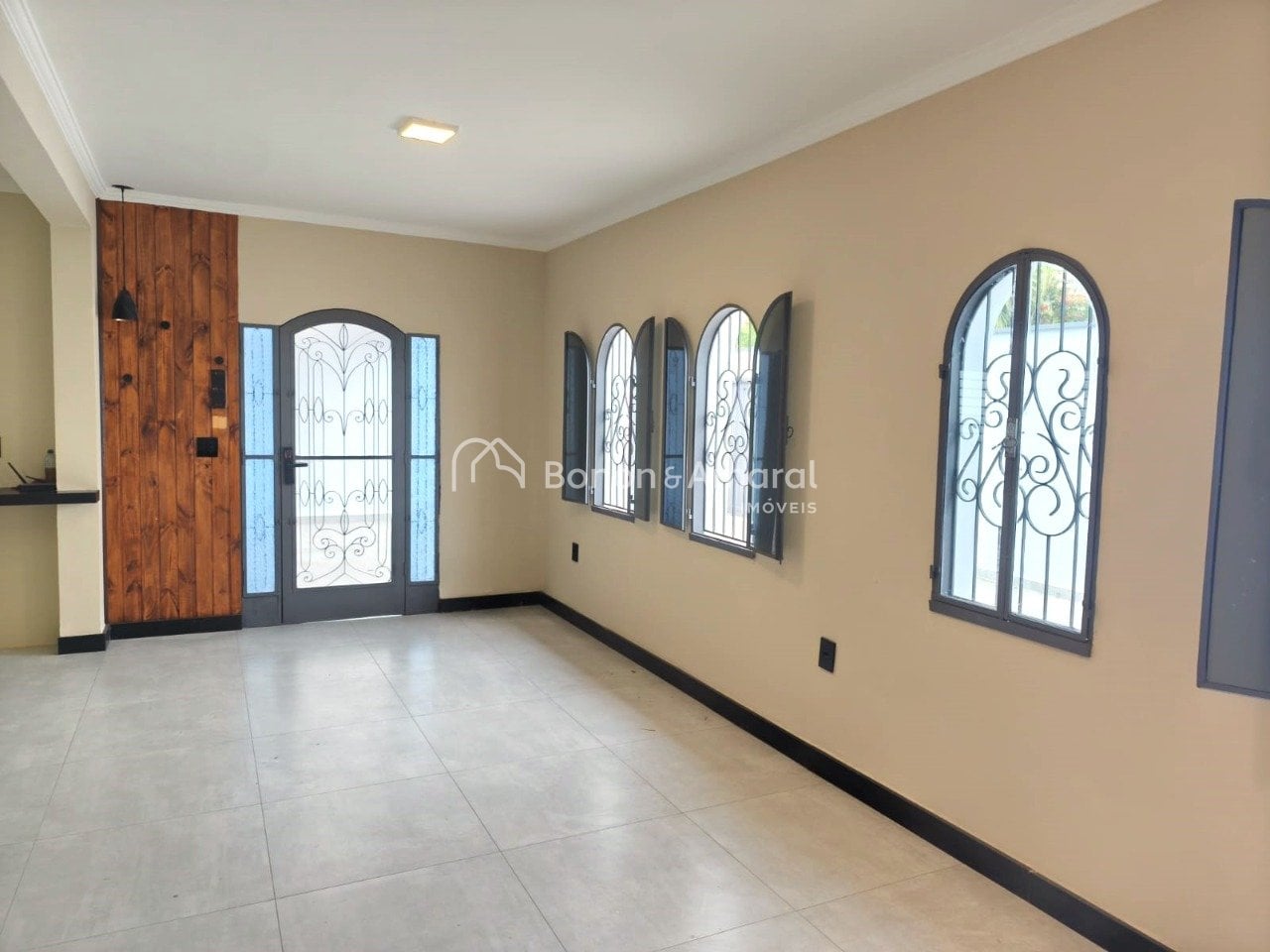 Casa à Venda - Vila Nogueira em Campinas / SP