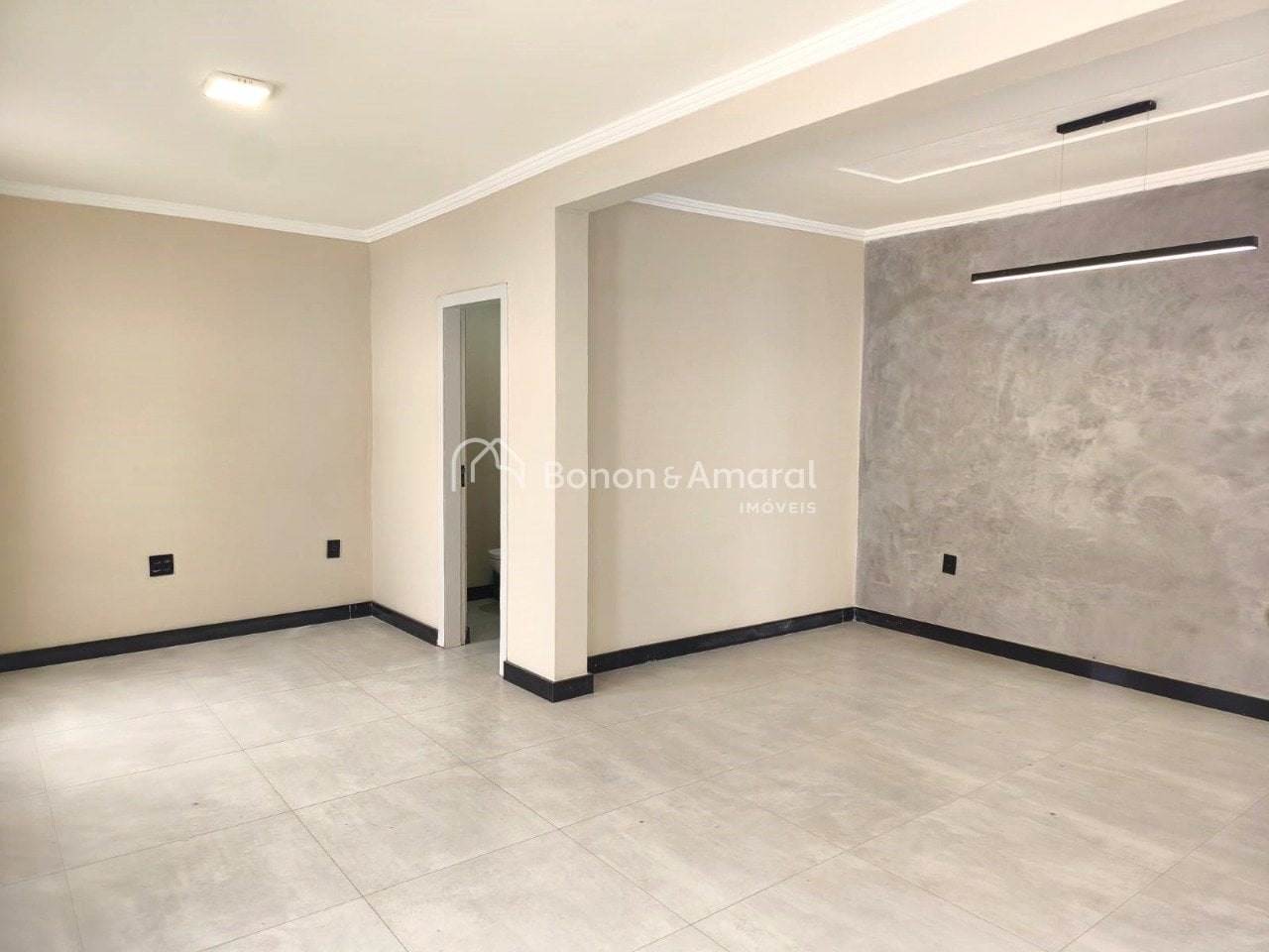 Casa à Venda - Vila Nogueira em Campinas / SP