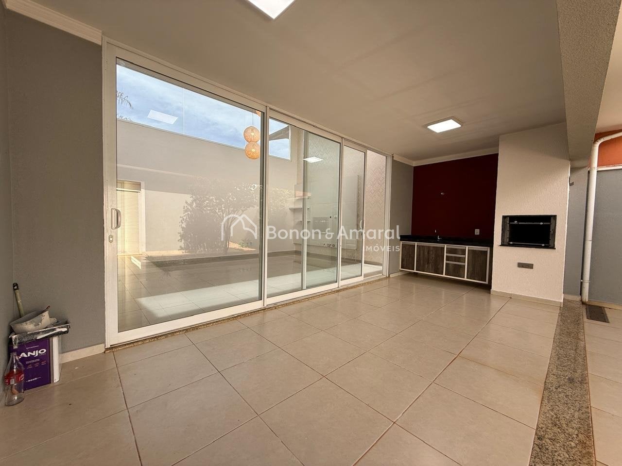 Casa em Condomínio à Venda - Betel em Paulínia / SP