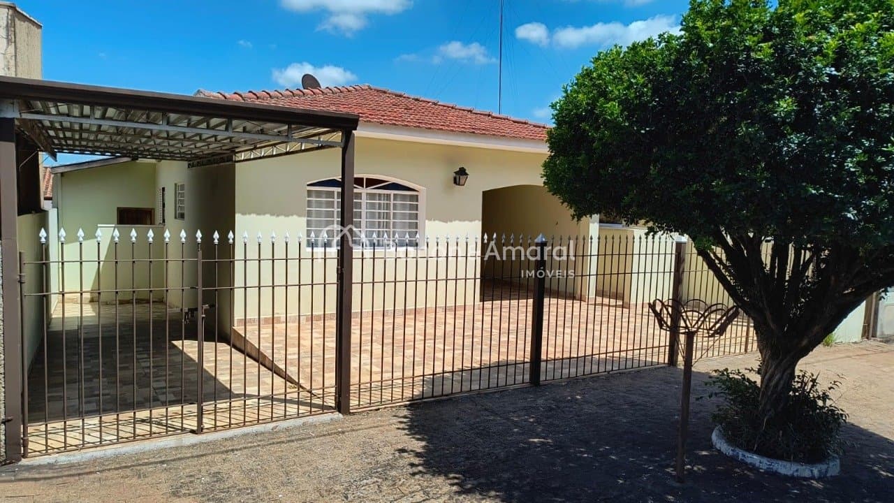 Casa à Venda no Jardim Fortaleza em Paulínia / SP