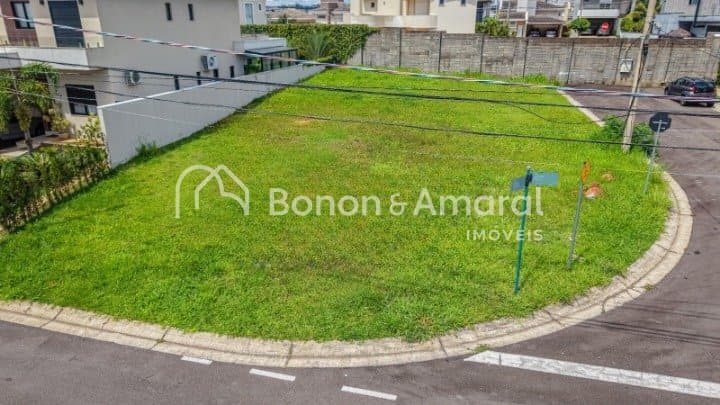 Terreno em condomínio à Venda - Swiss Park em Campinas / SP