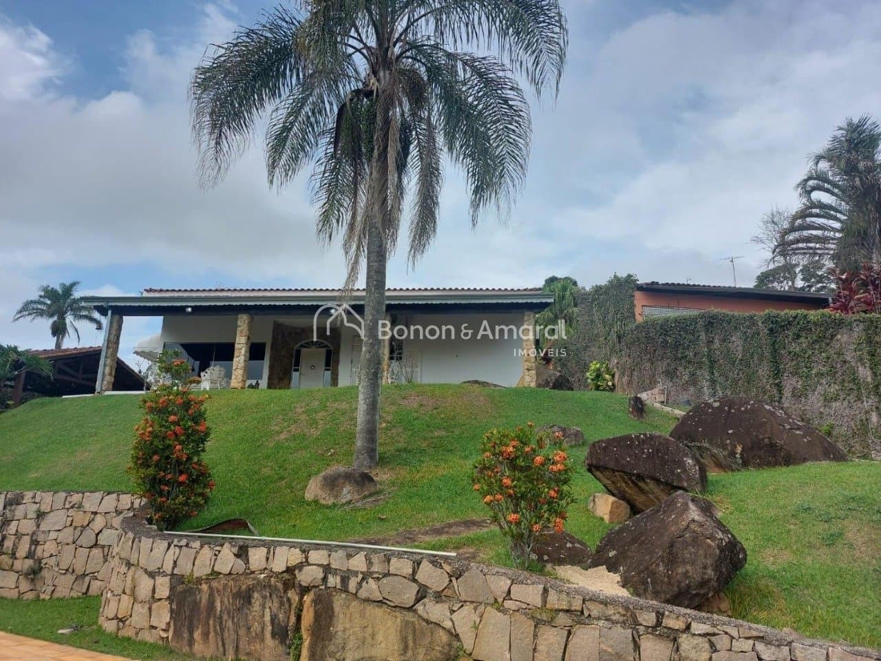 Casa em Condomínio à Venda - Lopes em Valinhos / SP