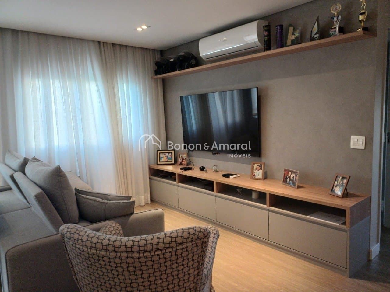 Apartamento à Venda - Santa Terezinha em Paulínia / SP
