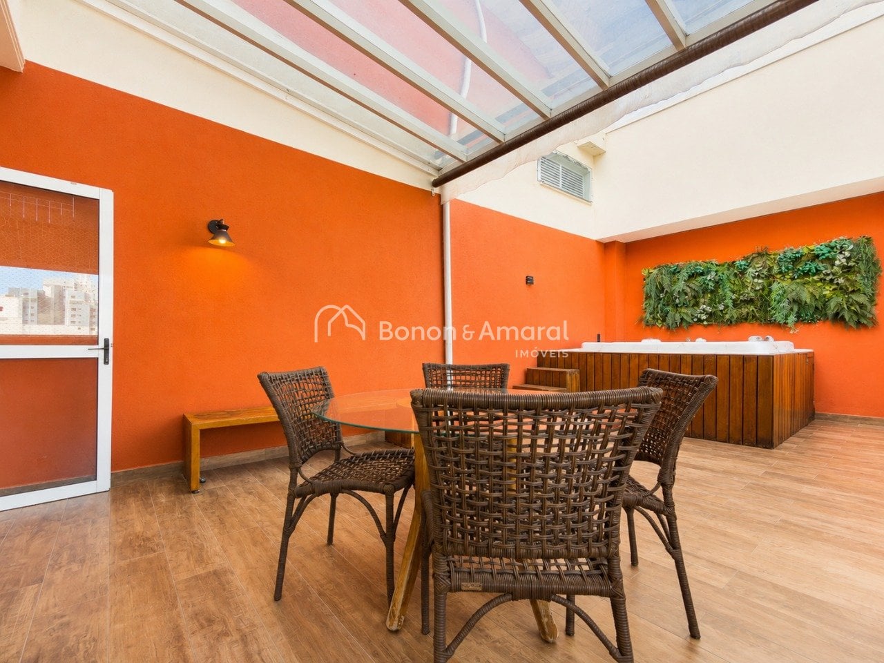 Apartamento à Venda - Mansões Santo Antônio em Campinas / SP