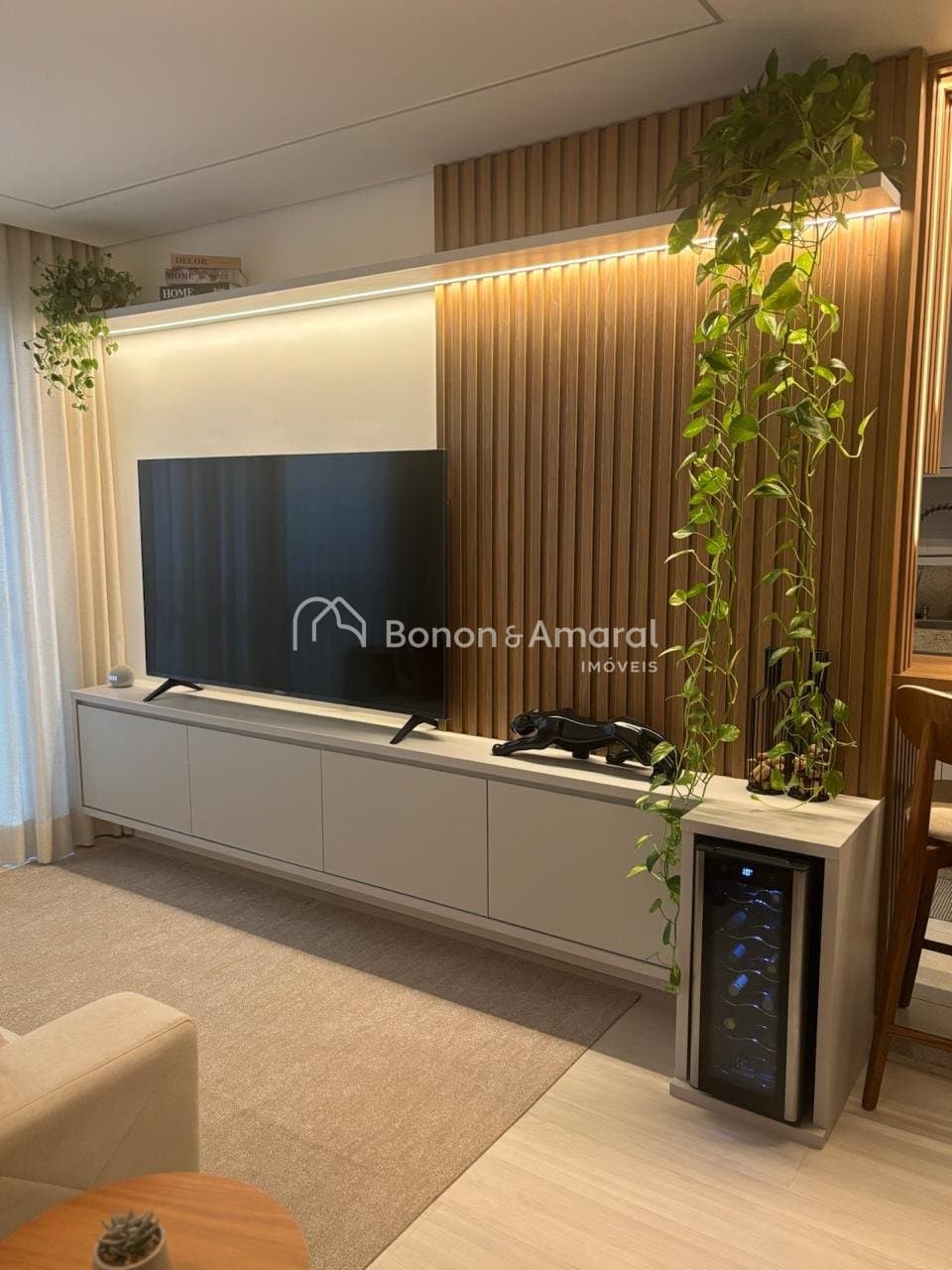 Apartamento à Venda no Balneário Tropical em Paulínia / SP