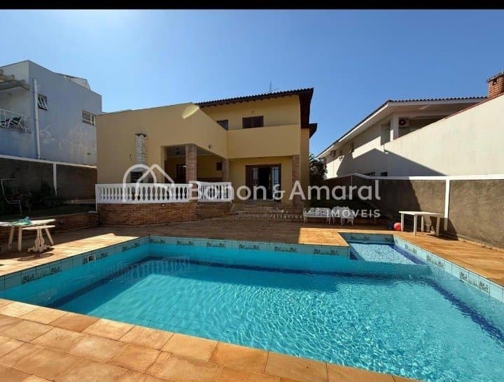 Casa em Condomínio à Venda - Loteamento Residencial Barão do Café em Campinas / SP