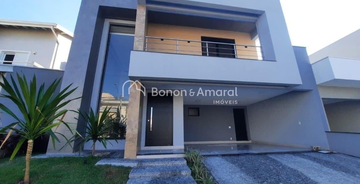 Casa em Condomínio à Venda - Pinheiro em Valinhos / SP