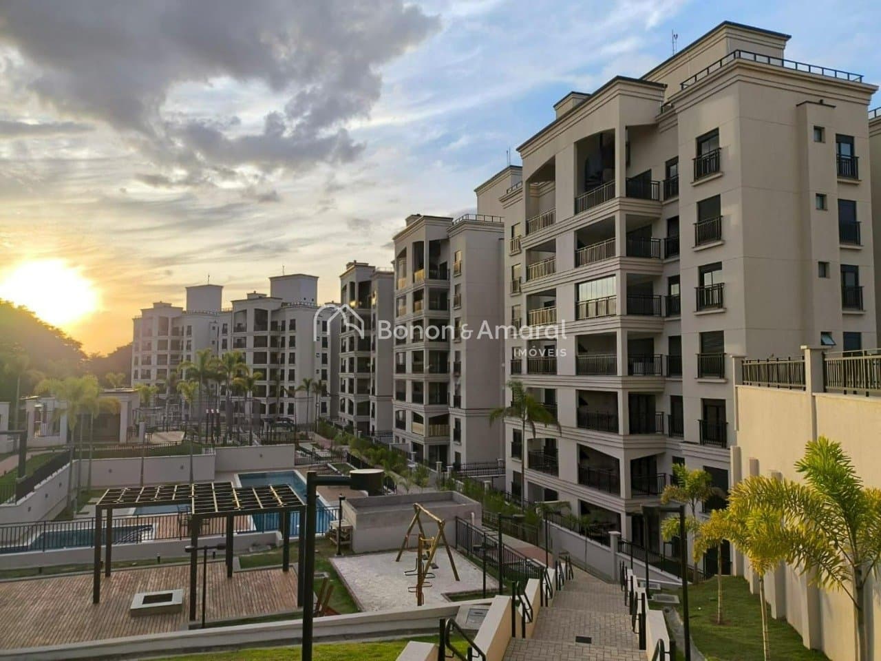 Apartamento para Alugar - Bairro das Palmeiras em Campinas / SP