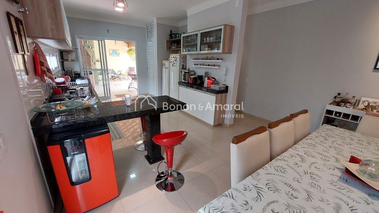 Casa em Condomínio à Venda - Betel em Paulínia / SP