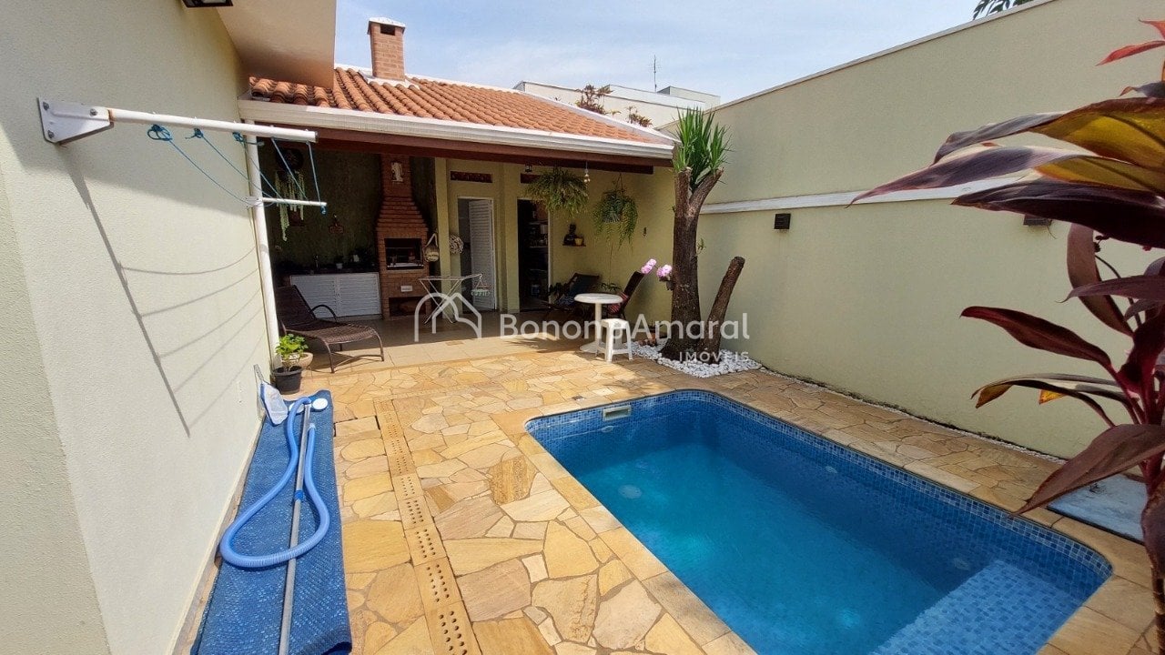 Casa em Condomínio à Venda - Betel em Paulínia / SP