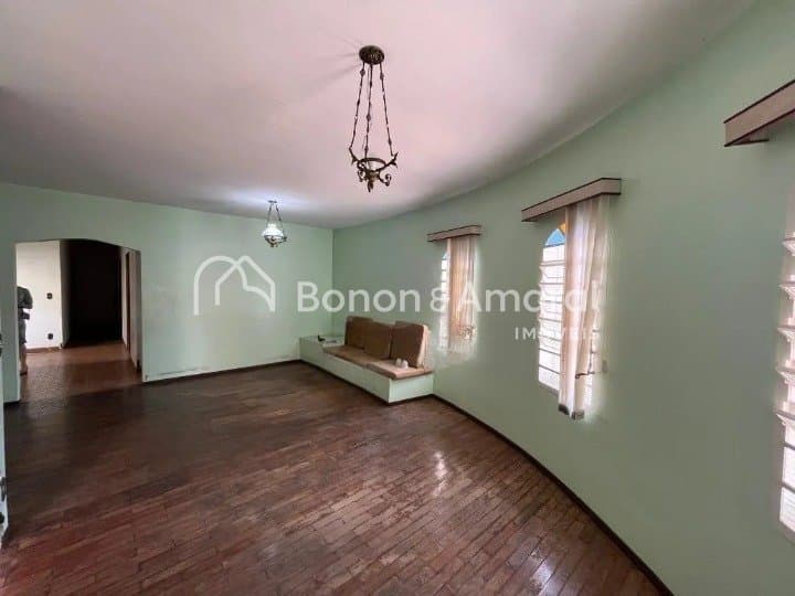 Casa à Venda - Jardim Conceição em Campinas / SP