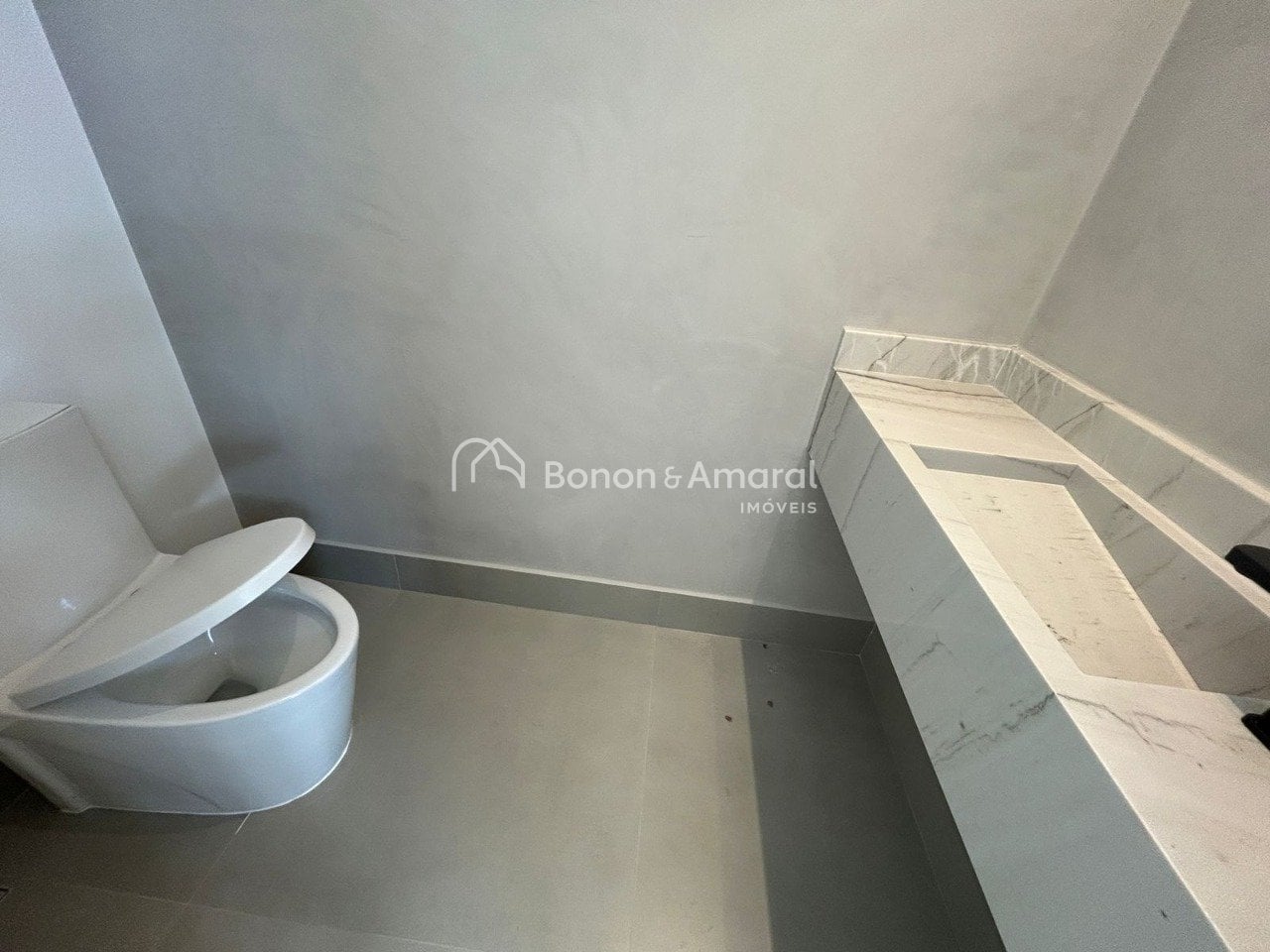 Casa em Condomínio à Venda no Parque Brasil 500 em Paulínia / SP
