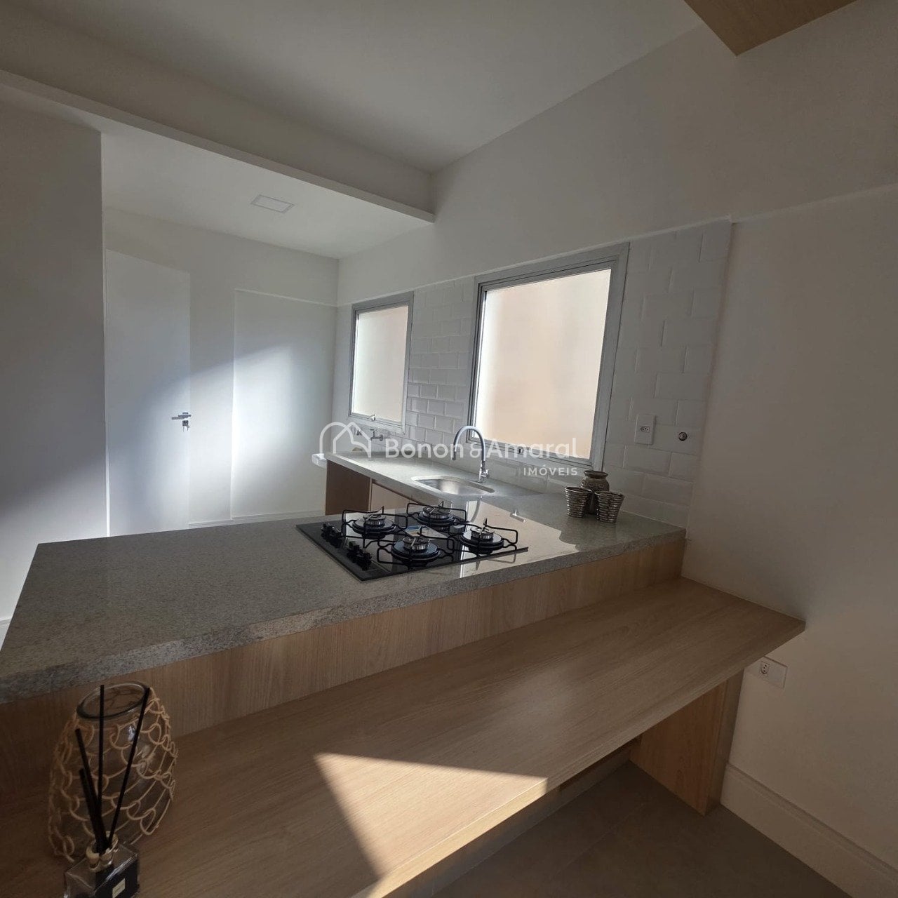 Apartamento no Edifício Santos Dumont, Cambuí, Campinas/SP