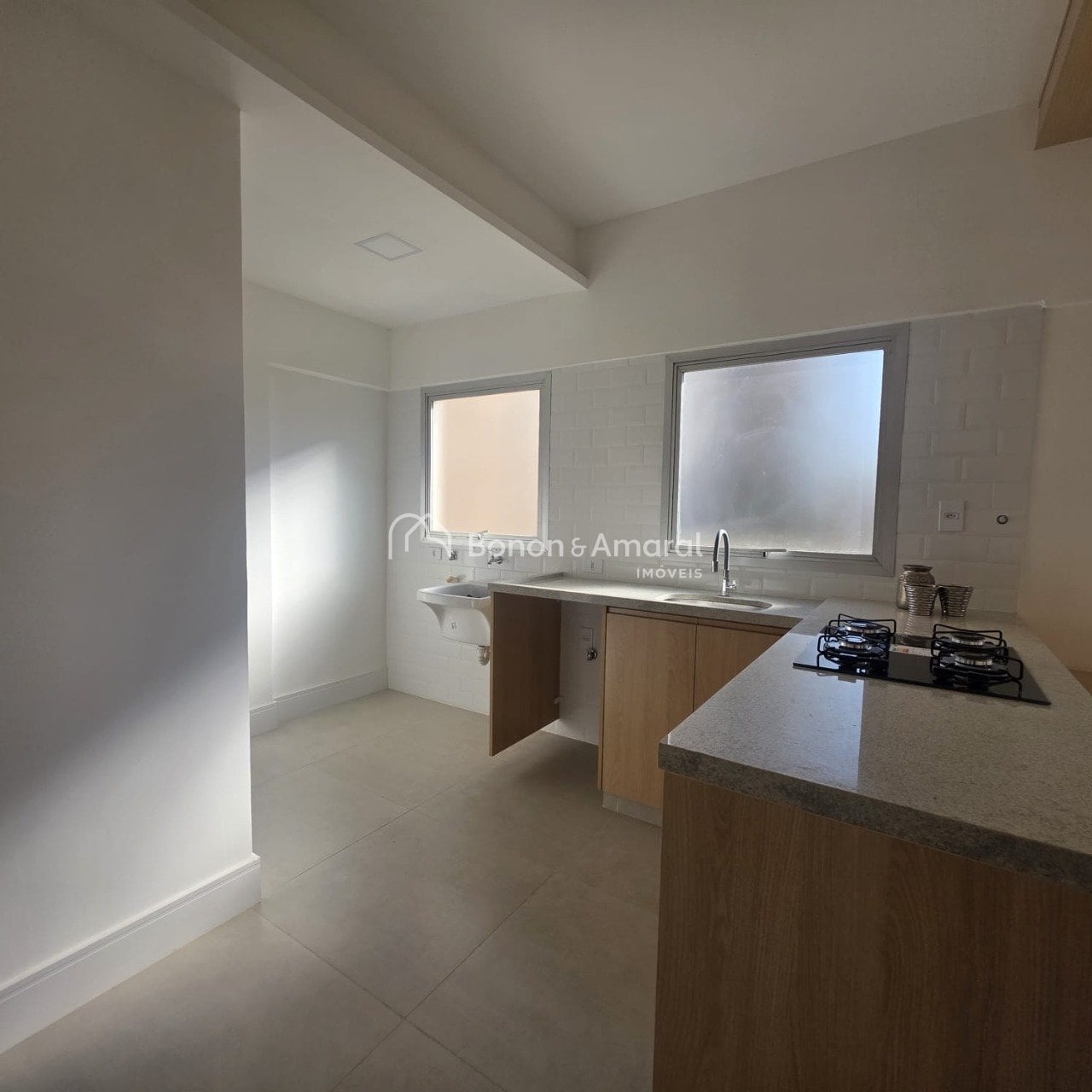 Apartamento no Edifício Santos Dumont, Cambuí, Campinas/SP