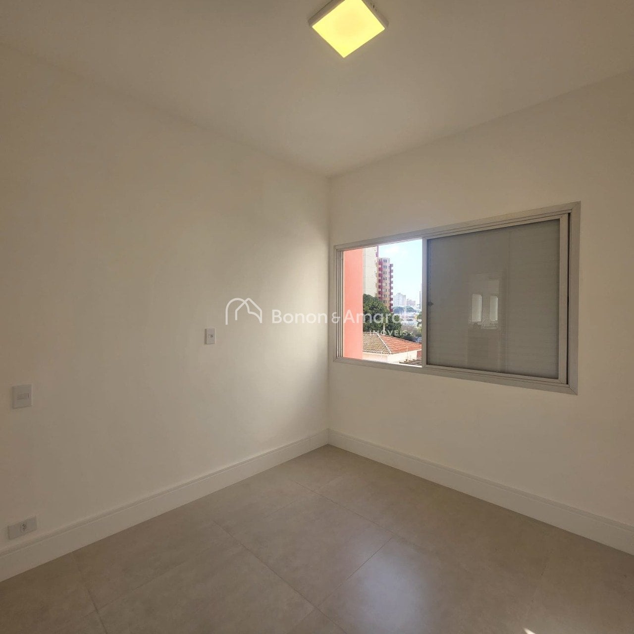 Apartamento no Edifício Santos Dumont, Cambuí, Campinas/SP