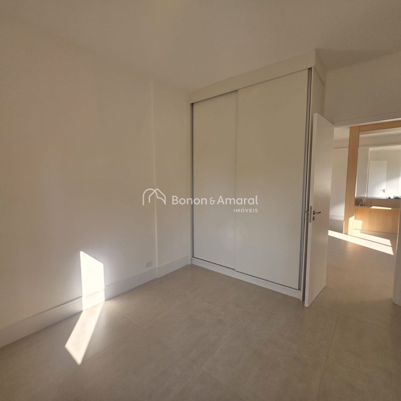 Apartamento no Edifício Santos Dumont, Cambuí, Campinas/SP