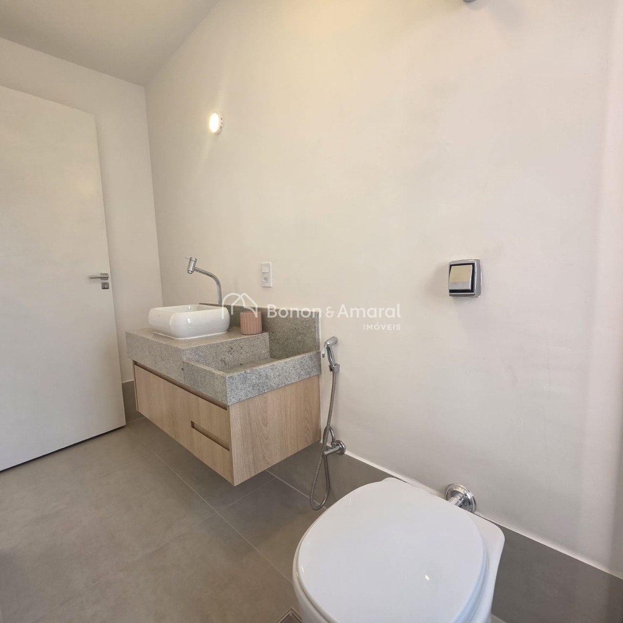 Apartamento no Edifício Santos Dumont, Cambuí, Campinas/SP