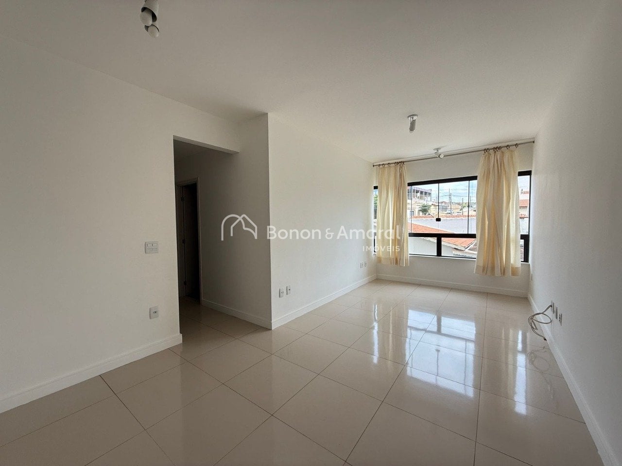 Apartamento no Condomínio Residencial San Marino Paulínia, Jardim Ypê, Paulínia/SP