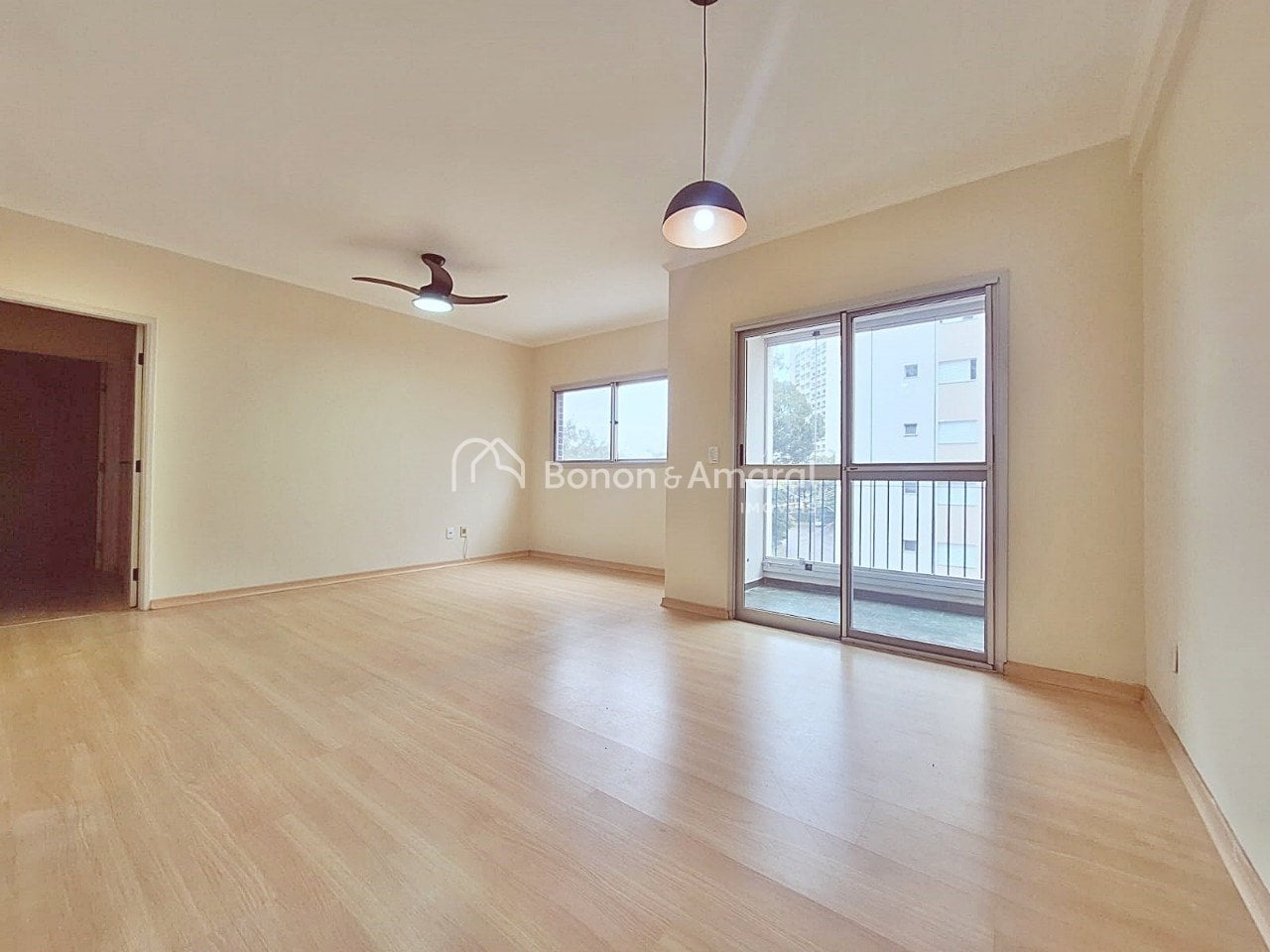 Apartamento no Condominio Edificio Santa Victoria, Jardim Flamboyant, Campinas/SP