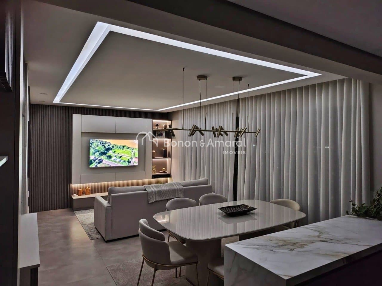 Apartamento à Venda no Taquaral em Campinas / SP