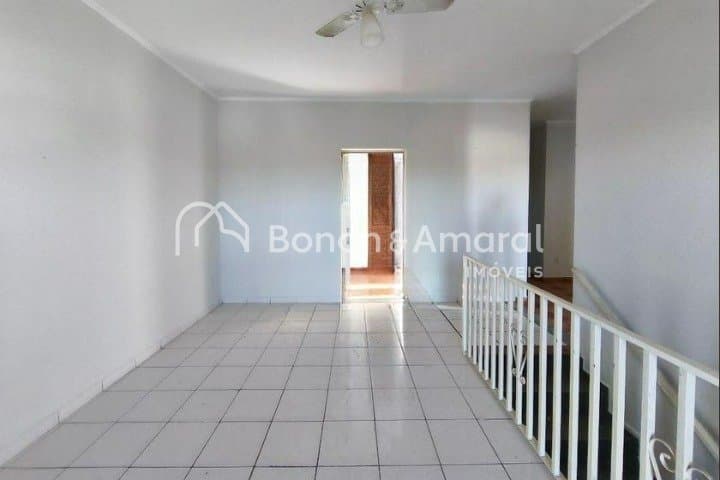 Casa à Venda - Vila Lemos em Campinas / SP