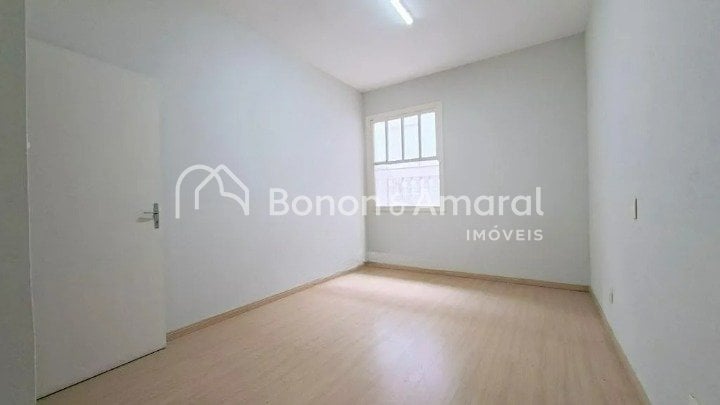 Casa à Venda - Chácara da Barra em Campinas / SP