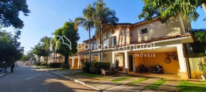 Casa em Condomínio à Venda - Jardim Santa Genebra em Campinas / SP
