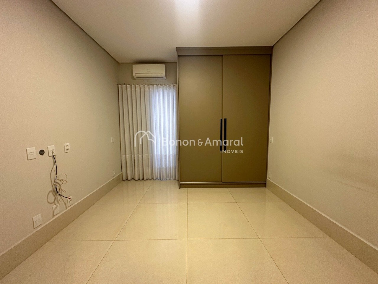 Casa em Condomínio no Villagio Morumbi, Morumbi, Paulínia/SP