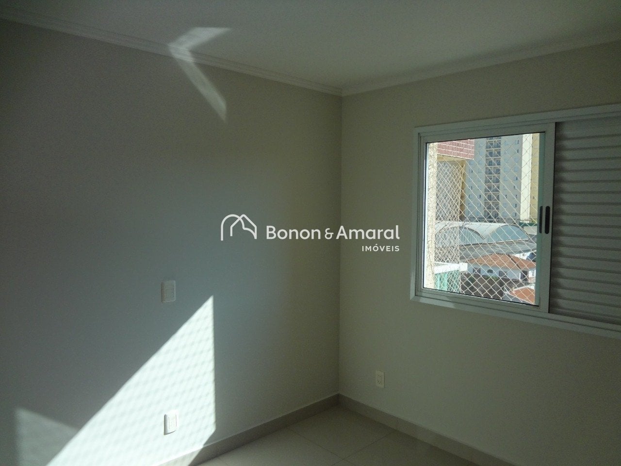 Apartamento à Venda - Mansões Santo Antônio em Campinas / SP