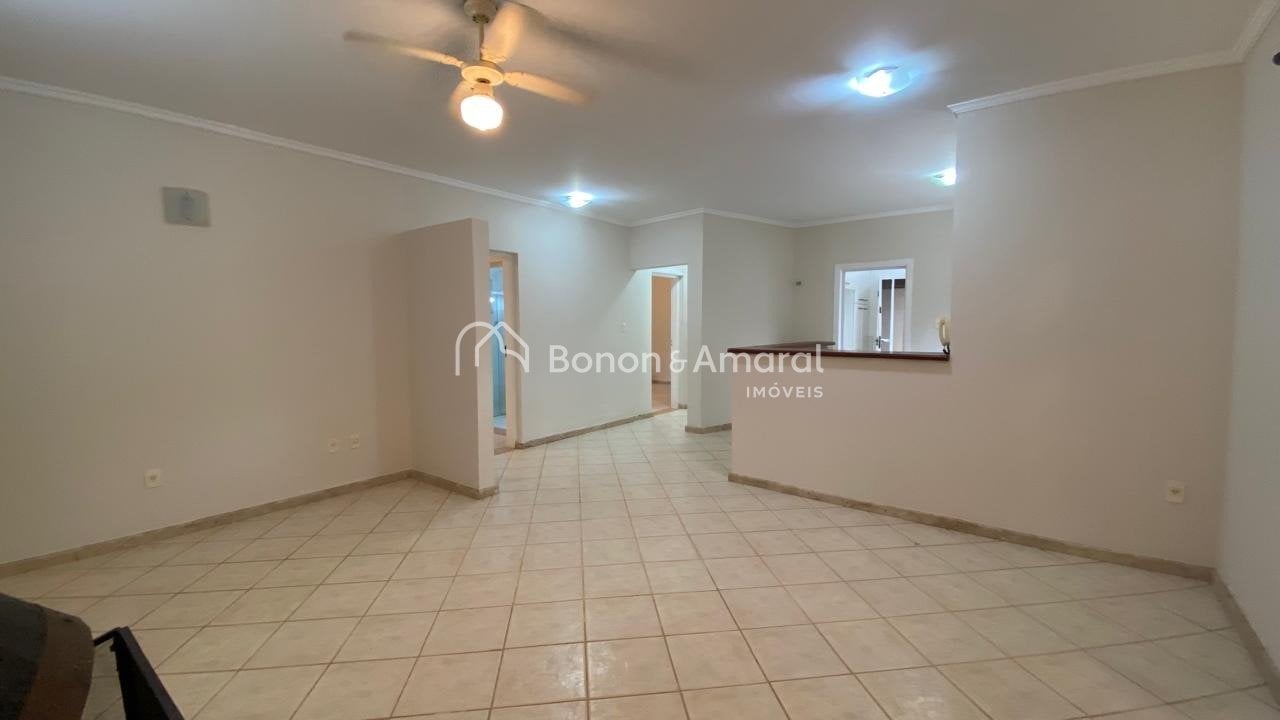 Casa em Condomínio à Venda - Loteamento Caminhos de São Conrado (Sousas) em Campinas / SP